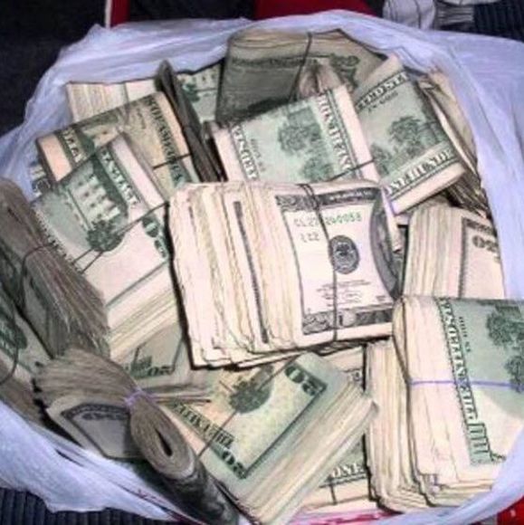 Meet your Posher, Deshon - Picture 1 of 1